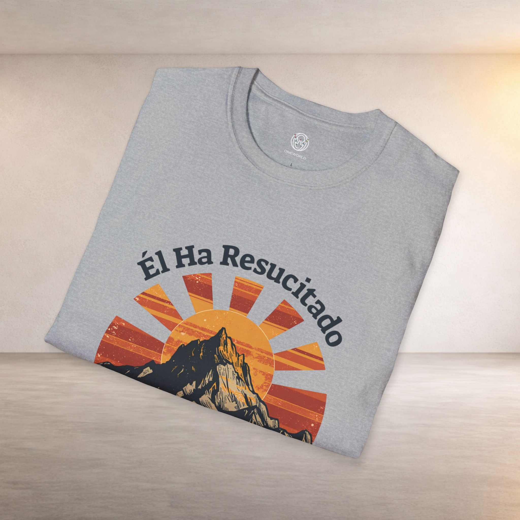 T-Shirt — "Él Ha Resucitado" Mountain Sunrise Christian Tee